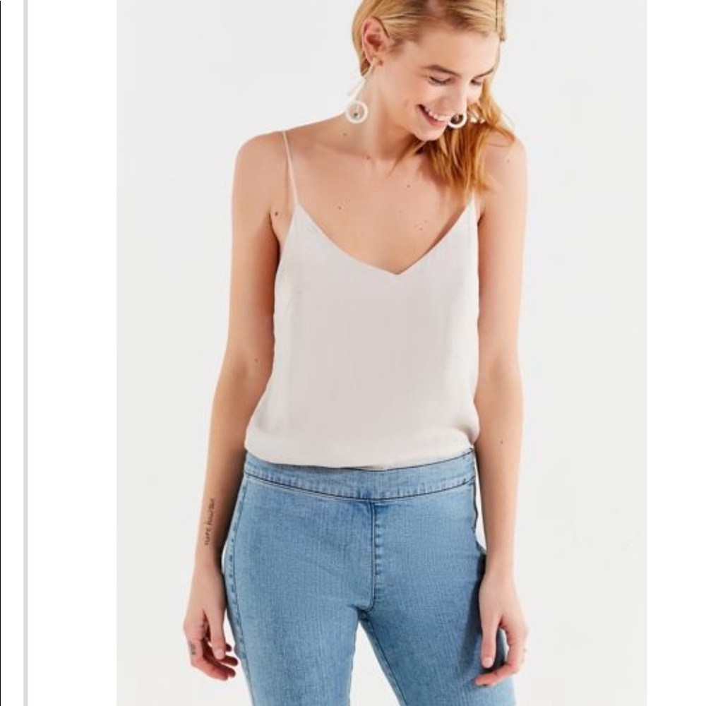 NWOT Silence & Noise Silk Cami